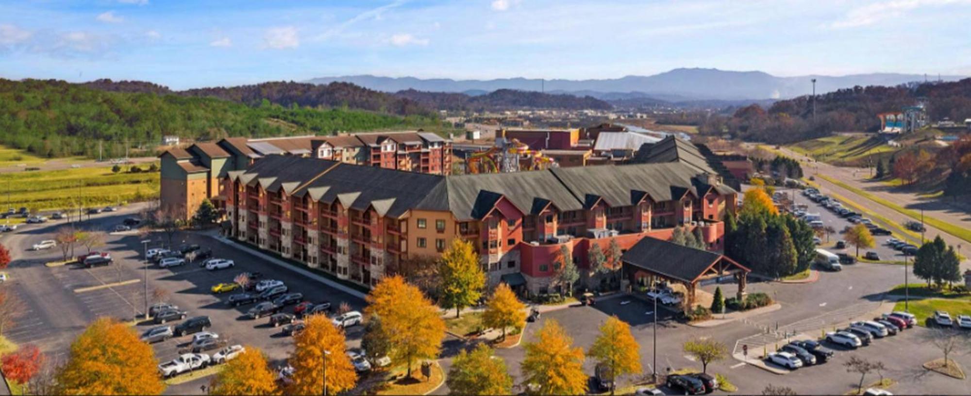 Great Smokies Lodge Sevierville By Hellovacay ภายนอก รูปภาพ
